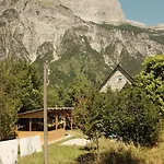Bujtina Milani Theth