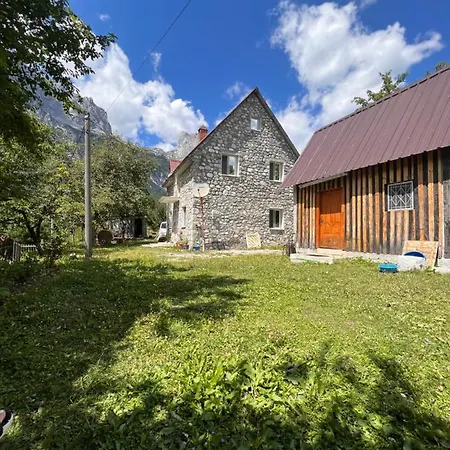Bujtina Milani Bed & Breakfast