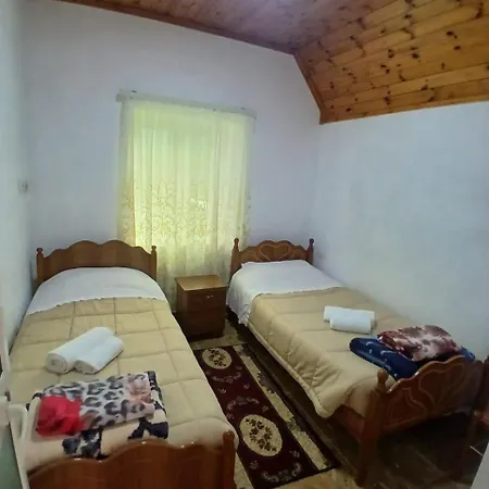 Bed & Breakfast Bujtina Milani Theth