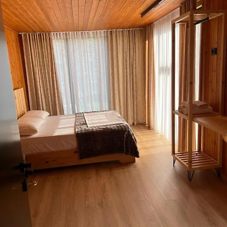 Bed and Breakfast Bujtina Milani Theth